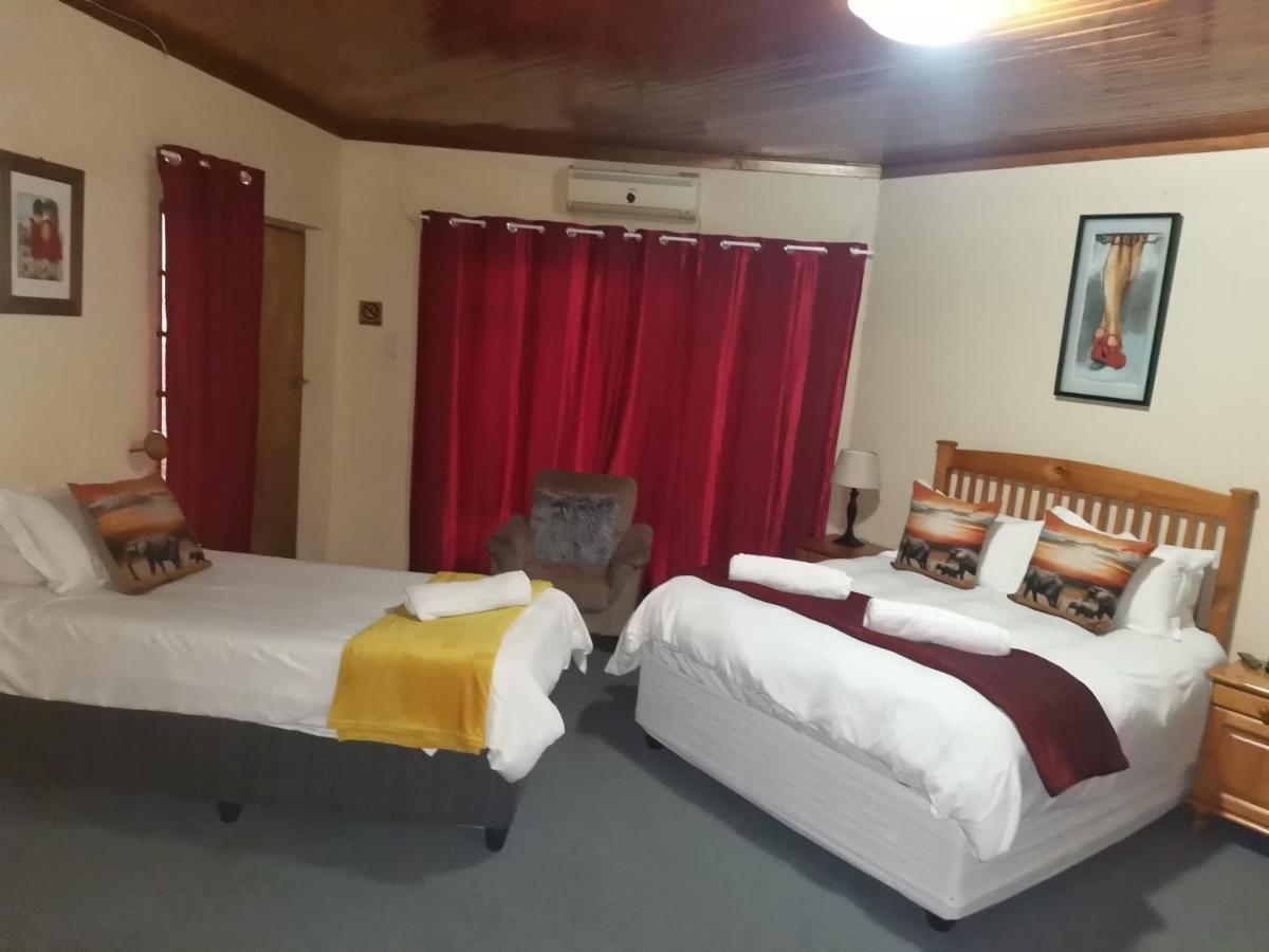 Neon Moon Otel Welkom Dış mekan fotoğraf